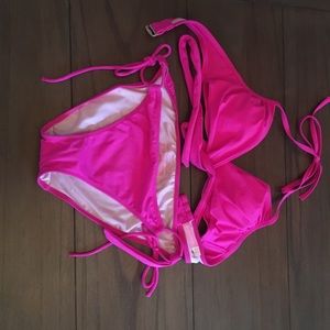 Victoria's Secret NWOT Wrap Halter Bikini