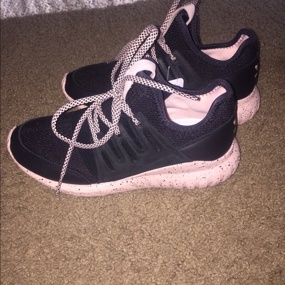 adidas tubular radial women's