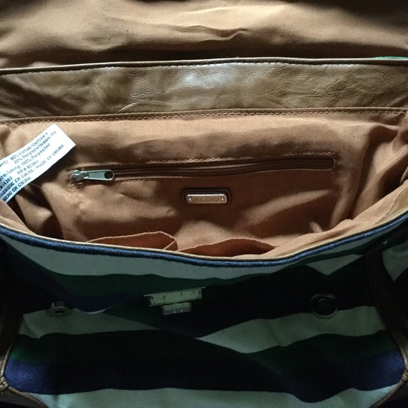 ALDO CROSSBODY/MESSENGER Colors: 🔵⚪️🟢 - Picture 3 of 9