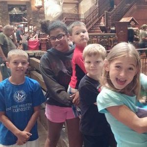 Meet your Posher, Yolanda