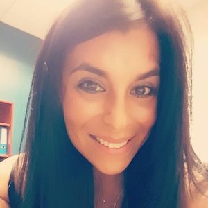 Meet your Posher, Leticia