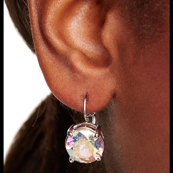 HP 🎉KATE SPADE LEVERBACKS EARRINGS - Picture 9 of 9