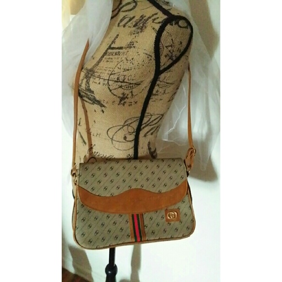 Vintage Gucci crossbody rare