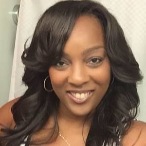 Meet your Posher, Delynda