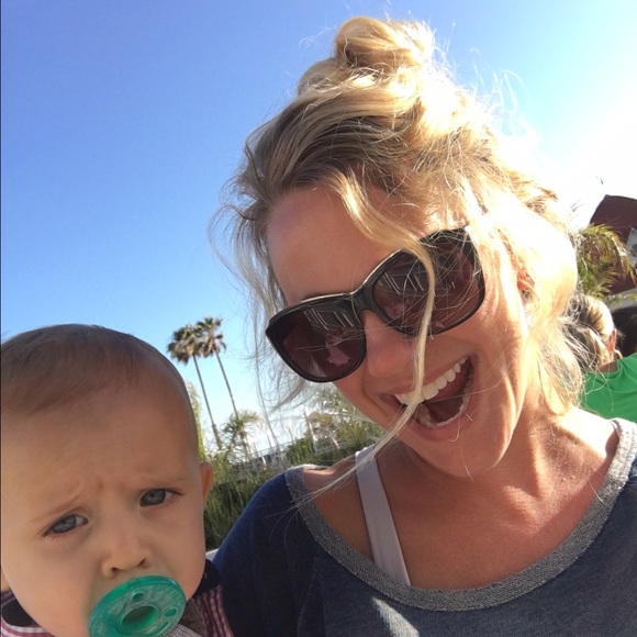 Meet your Posher, Kara - Picture 1 of 1