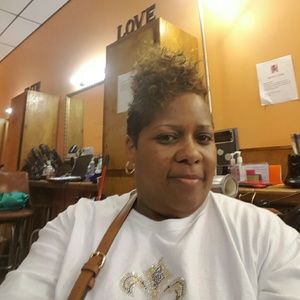 Meet your Posher, Joyce