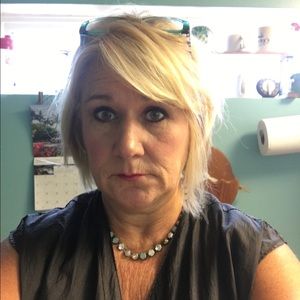 Meet your Posher, Sherry