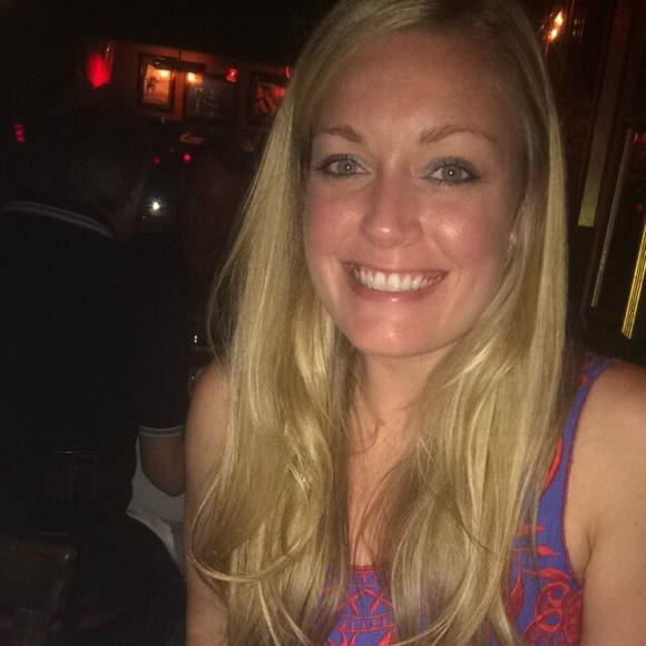 Meet your Posher, Hannah - Picture 2 of 2