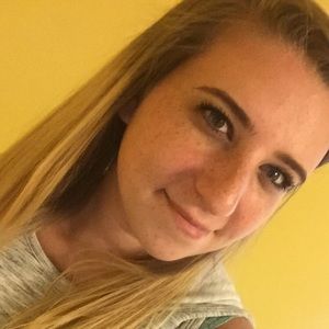 Meet your Posher, Katie