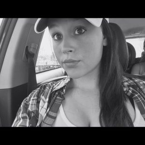 Meet your Posher, Mackenzie