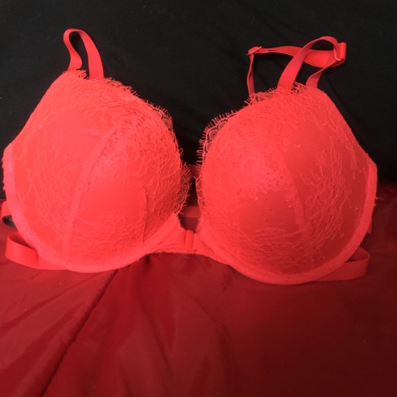 Victoria's Secret Very Sexy Push Up 32DD
