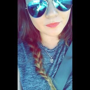 Meet your Posher, Klaudia