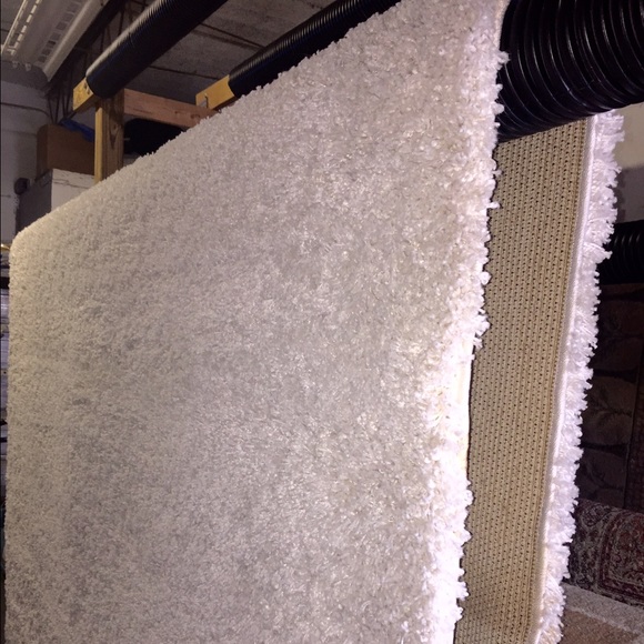 Sold White shag rug