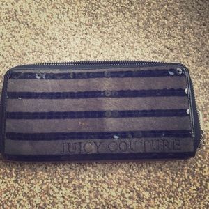 Juicy couture wallet