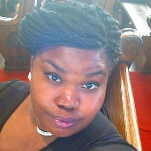 Meet your Posher, Denisha