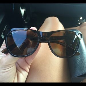 Ray Ban 4184