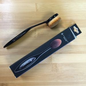 Oval Blending Brush