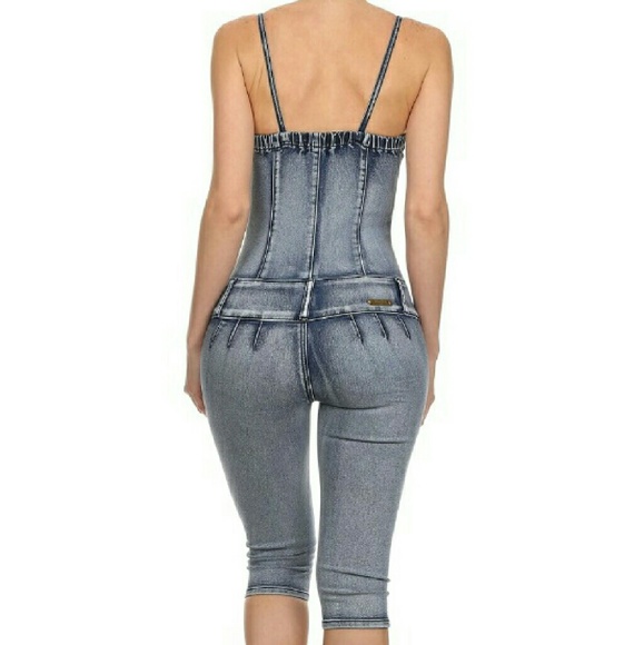 Buttlifting Jumpsuit www.modacol.com - Picture 4 of 4