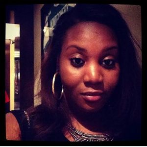 Meet your Posher, Lisa