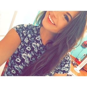 Meet your Posher, Ashley