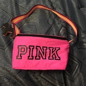 VS PINK Cooler with Key Chain 🌟