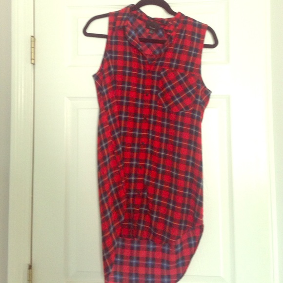 Plaid sleeveless tunic