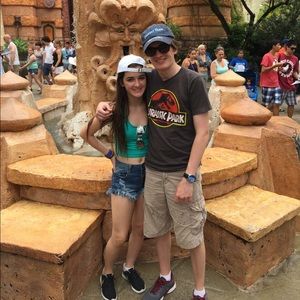 Meet your Posher, Grace