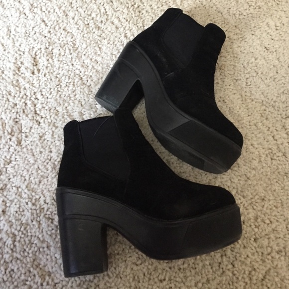Chelsea Platform Boots size 6