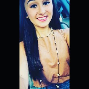 Meet your Posher, Emalee