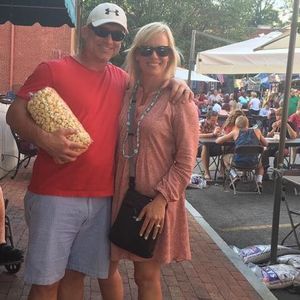 Meet your Posher, Elizabeth