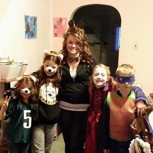 Meet your Posher, Debra