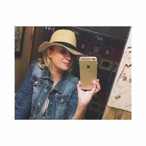 Meet your Posher, Allison