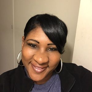 Meet your Posher, Sherinette