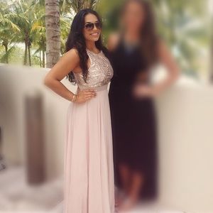 Sequin maxi gown🌸