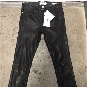 Black leather frame denim sz 28