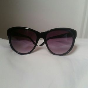 Franco sarto sunglasses