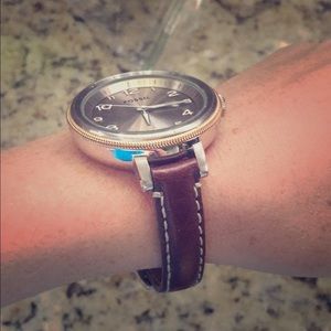 Leather band fossil watch