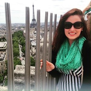 Meet your Posher, Julie