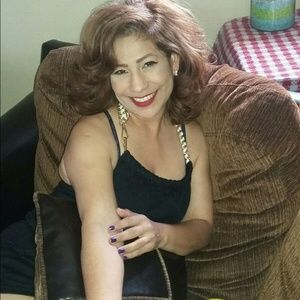 Meet your Posher, Maria