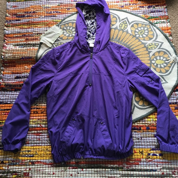 ⭐️Christopher & Banks rain pullover⭐️