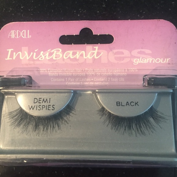 ✨NEW✨ assortment of lashes - Picture 2 of 4