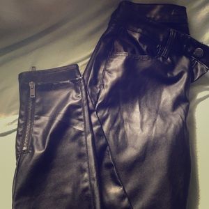 AE faux Leather pants