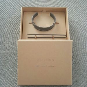 Bun Cuff by Jen Atkin for Chloe + Isabel