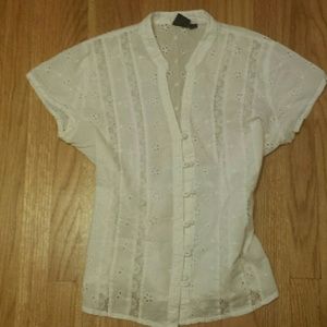 White eyelet button down cap sleeve blouse