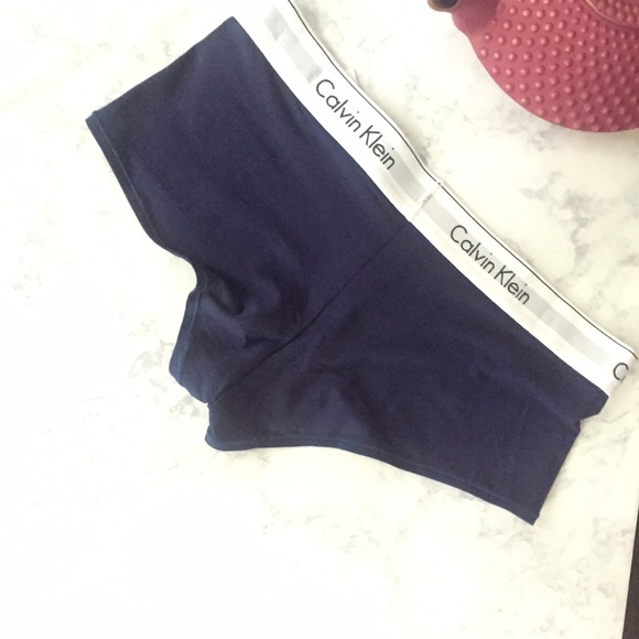 •Calvin Klein Boyshorts• - Picture 2 of 3