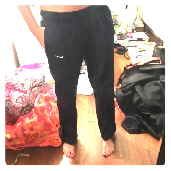 petite sweatpants nike