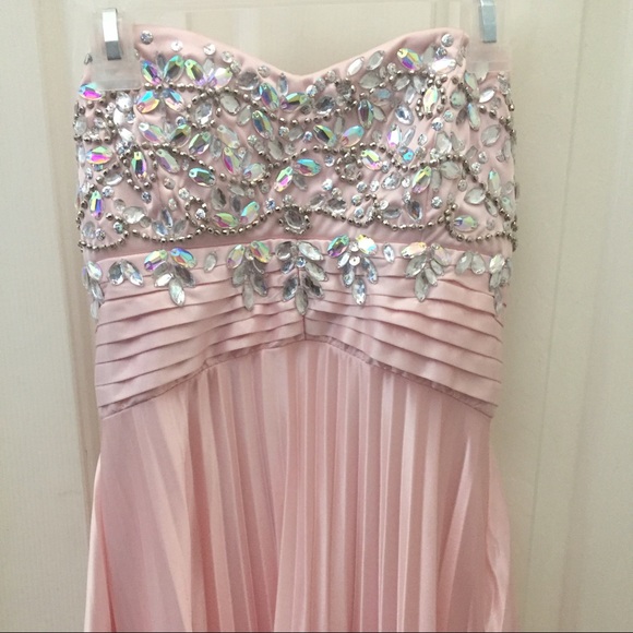Embellished pleated prom dress