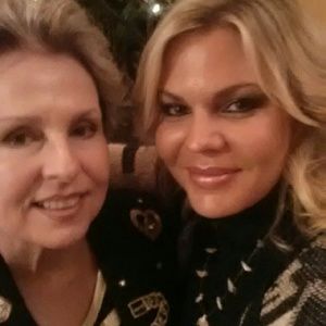 Meet your Posher, Sara