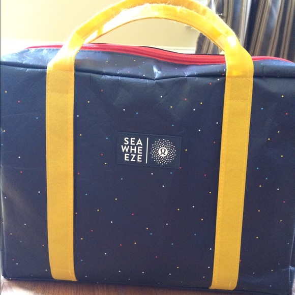 Lulu Lemon Seabreeze Bag