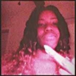 Meet your Posher, Janiqua